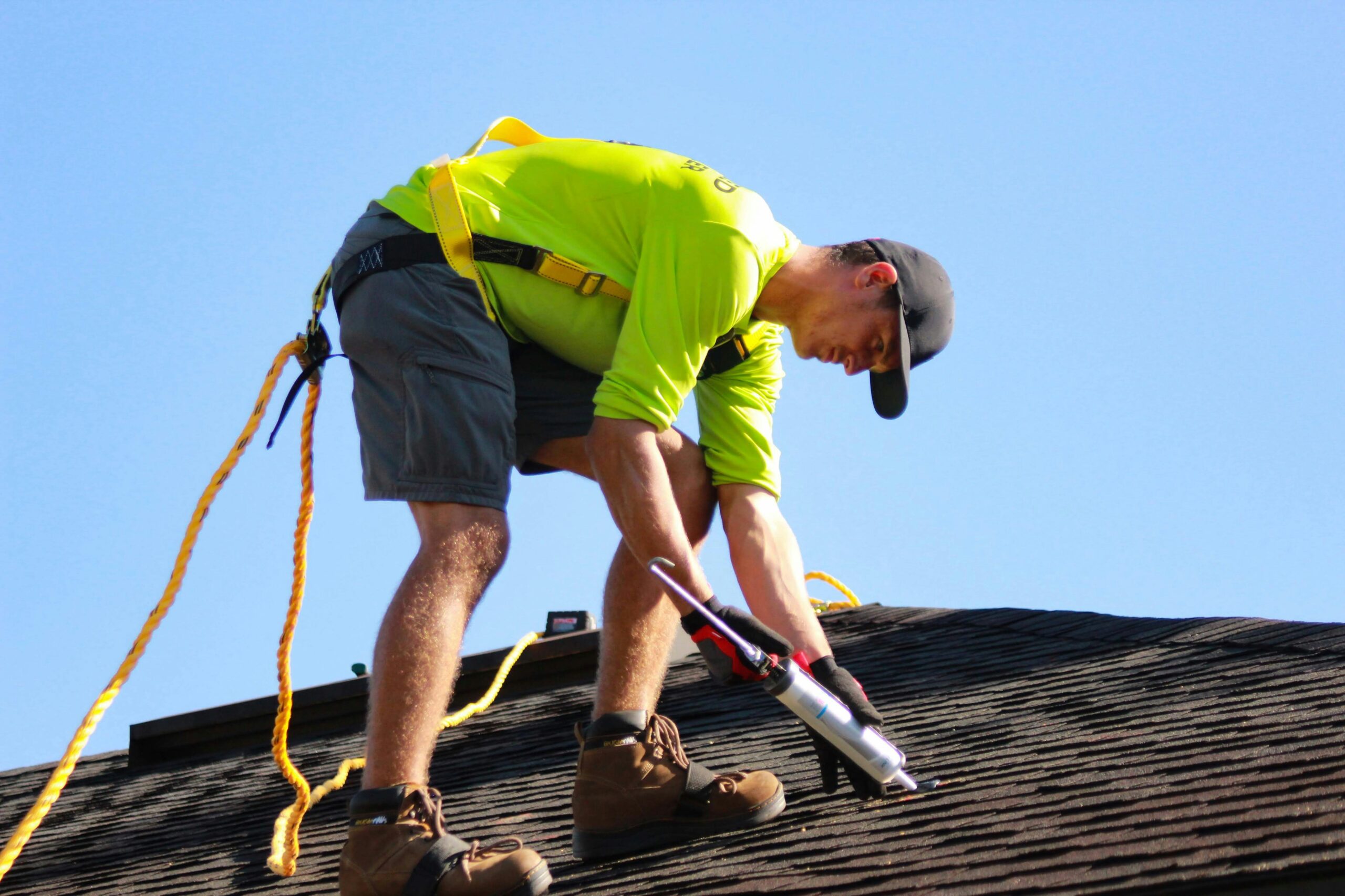 Roofing repair technician Marietta